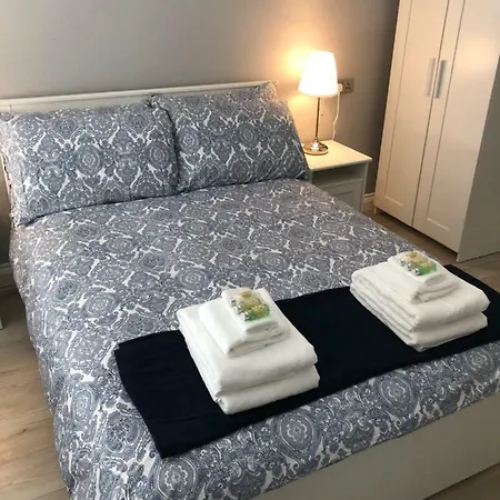 Donnybrook Castle Apartment