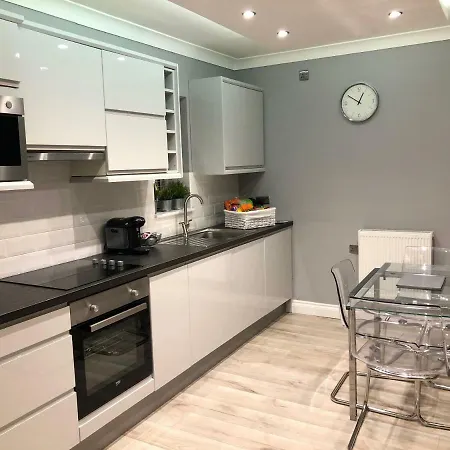 Apartment Donnybrook Castle Dublin